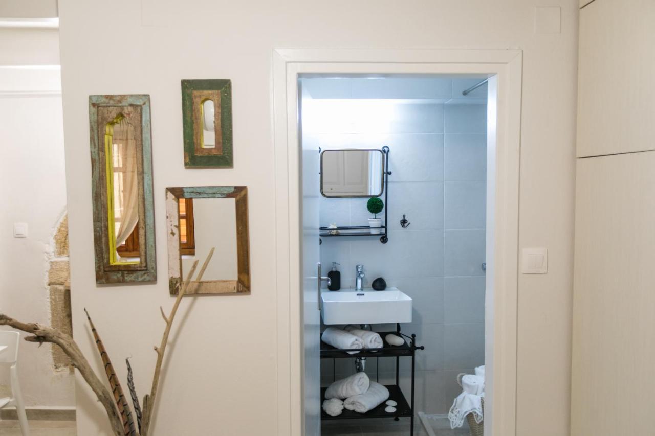 העיירה רתימנו Kamaraki Suites מראה חיצוני תמונה