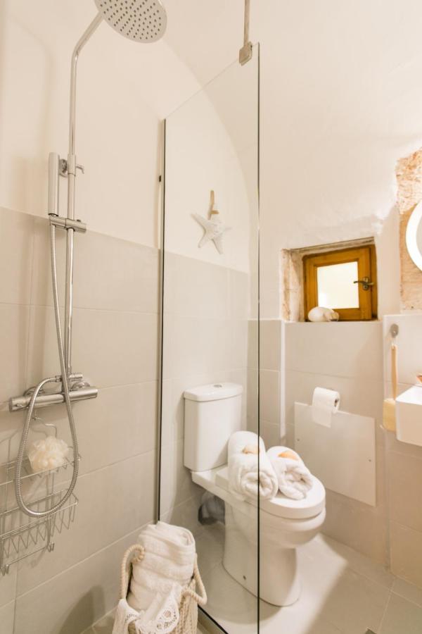 העיירה רתימנו Kamaraki Suites מראה חיצוני תמונה